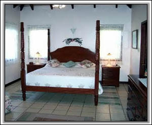 Hand Crafted Four Poster Nevis Bed - Romantic Villas