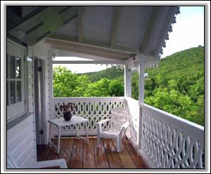 The Veranda High In The Forest Canopy - Vacation Homes